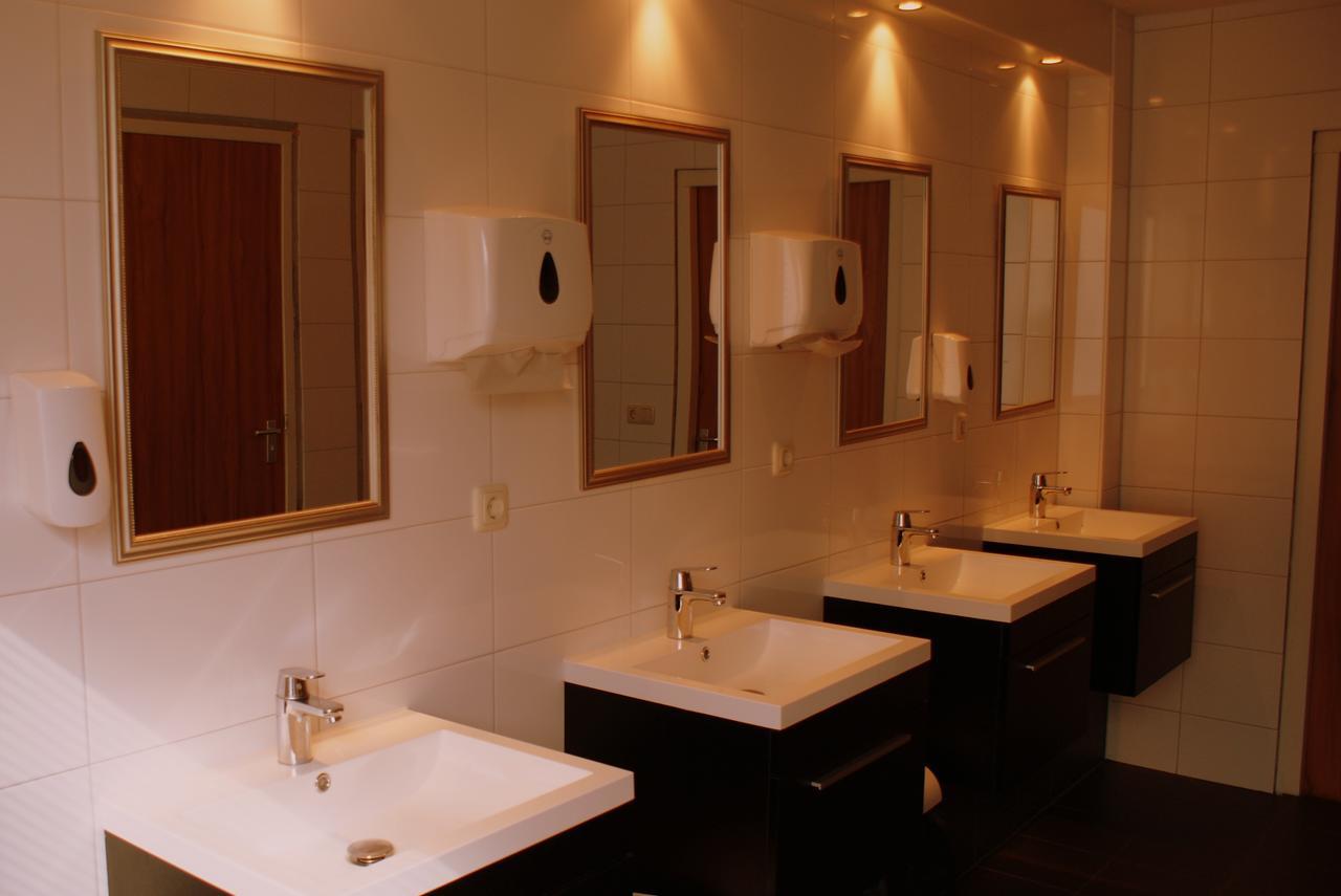 Hotel Noordoostpolder Bant Экстерьер фото
